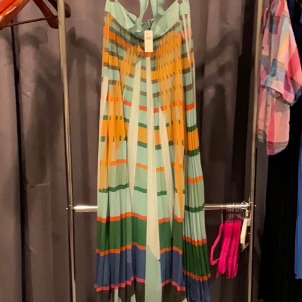 New with tags Anthropologie halter style flowy pleated dress in medium